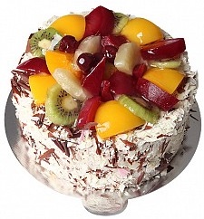 4 ile 6 kişilik Kütahya Doğum günü yaş pastası Meyvalı yaş pasta